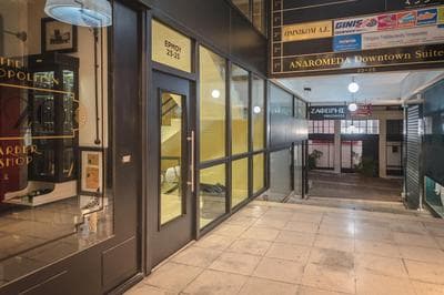 Brand New Ermou Veni Apartment