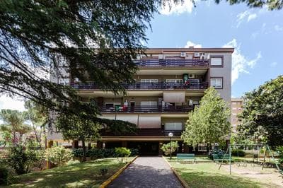 Pelizzi Apartment, 5 persone, 2 camere, balcone, Cinecittà