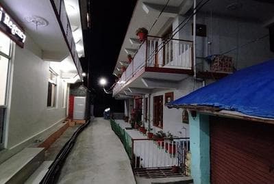 Adventure Inn
