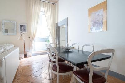 Luxury Apartment in Via dei Cartari Spacious, Elegant, Central Rome