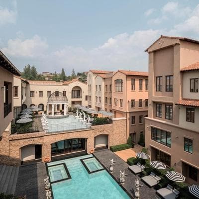 Toscana Valley Town Square Suites