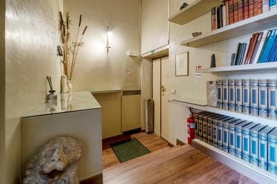 GuestHost - Pantheon Luxury Home