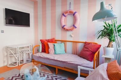 The Courtyard Suite by Margate Suites