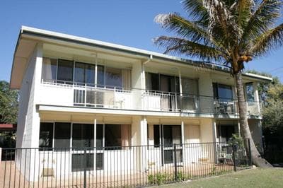 Pippies Beachhouse Backpackers