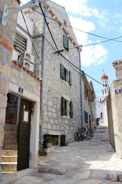 Comfortable apartment in Betina 55 m² with terrace