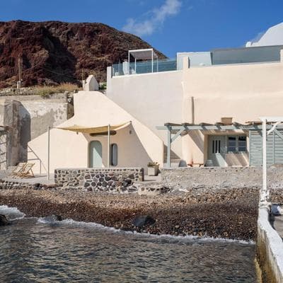 Sublime Villa & Caves