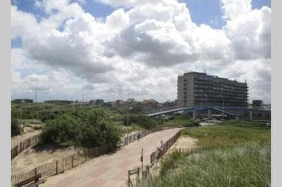 Studio Astrid at 100 meter from sea with Parking place