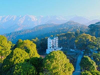 Hotel Saheb's Castle - Best Mountain View & Jacuzzi Suites, McLeodganj