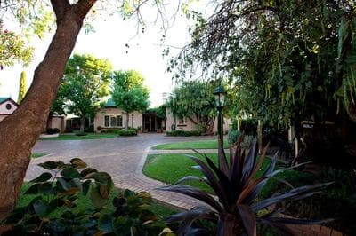 Country Apartments