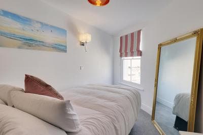 Master accommodation suite 8