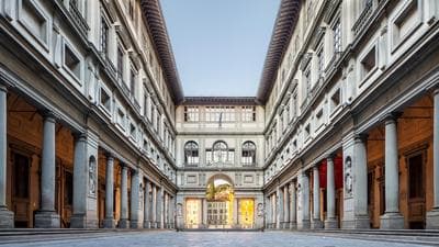 Elegant and historic 3-Bedroom in city center -By LikeHomeFlorence