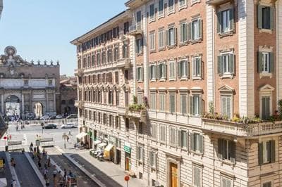 Popolo Elegant Two Bedroom Apartment