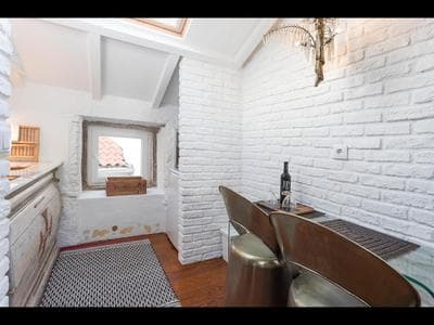 LovelyStay - Distinctive & Unique Apartment next to Sé Cathedral of Lisbon - 5 min to Chiado