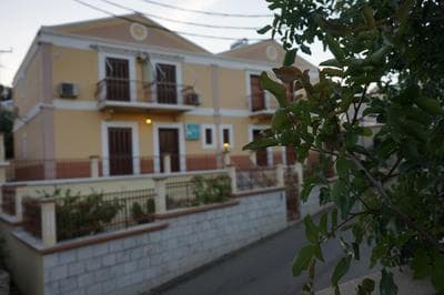 Pinotsi Rooms Village Symi