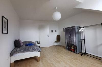 praktische Monteurwohnung im Dachgeschoß 4 Personen