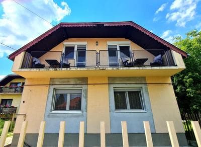 Nap-Hold Apartman