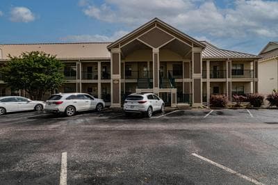 Dog-Friendly Quiet Cove Condo