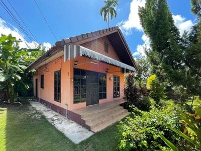 Village House TV 1