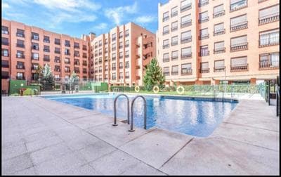 Cerca Airport, Riyadh Air, Ifema, Eisenhower, WIFI, 4 personas