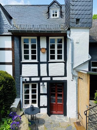 Holiday House BURGBLICK2 with garden - VOSPROPERTIES
