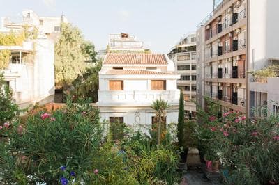 Stylish, Basement Studio with Roof Garden Access - EP9B