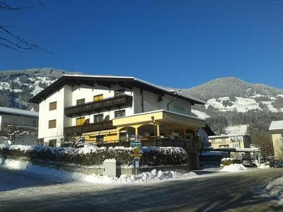 Apart Kofler's Panorama-Zillertal***