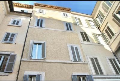 Pantheon Palazzo Lanzi