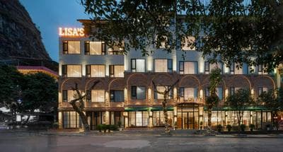 Yangshuo Lisa Boutique Hotel -- Central City & 8 min to West Street & 6 min to Li River