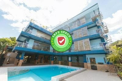 RedDoorz Premium @ Casa Ghilda Resort Olongapo City