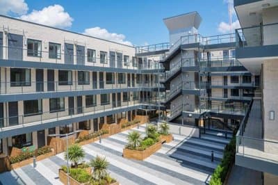 Two bedroom apartments close to Heathrow
