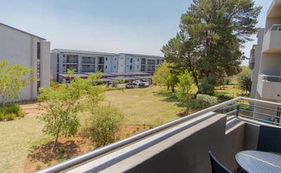 Comfy 2bed 2bath in a Secure golf estate WIFI