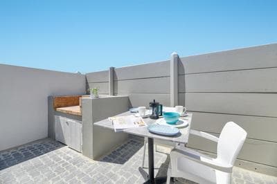 RipTide Apartment on 28 Main Road Struisbaai