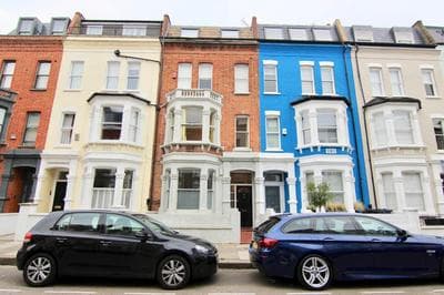 Newly renovated 2-3 bed Flat in Fulham by the Thames