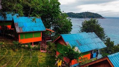 DAYA hill seaview
