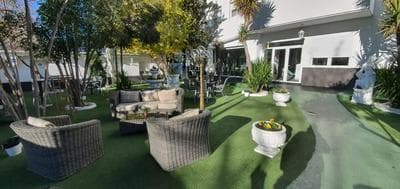 Hostal Escala Suites