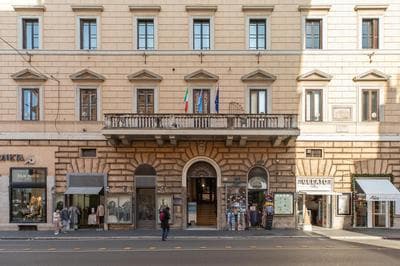 iFlat Penthouse overlooking Rome