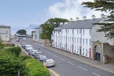 Quay House, North Coast 6 bedroom holiday home