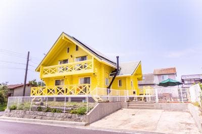 Awaji Large Log house in Goshiki 2