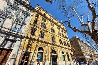 Amleto Apartments