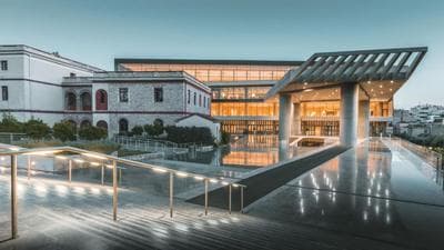 New Luxury Studio in the Heart of Thiseio.