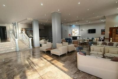 Zakros Hotel