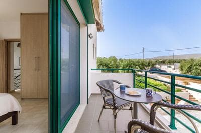 Villa Dafni with Private Pool BBQ and Free Parking