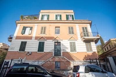Quiet flat near Circo Massimo, FAO & Caracalla