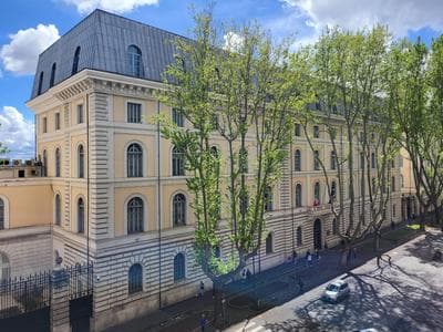 Beatrix House