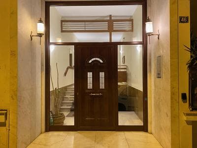 Sunny Apartment (90m2) in Athens center