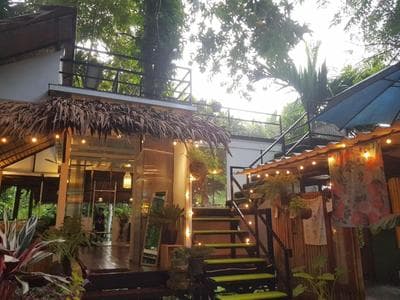 Nua Tone Resort Bang Tao & Cafe