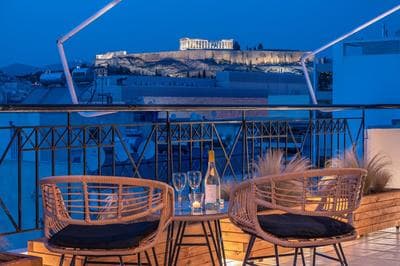 Parthenon Dream, breathtaking views with massage chair