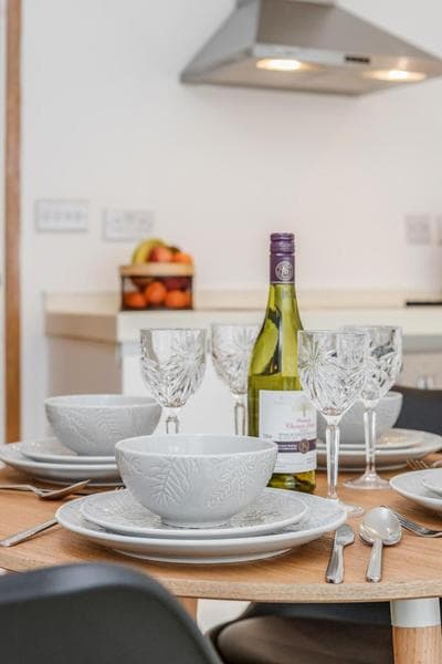Central Holborn, lovely and bright apartment with AC