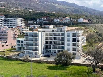 APARTMENT DZANA