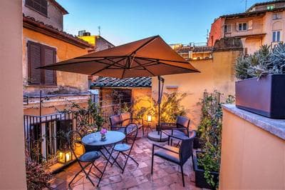 Viam 16b Suites